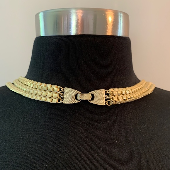 West Germany Vintage Gold-Tone Necklace - Picture 4 of 5
